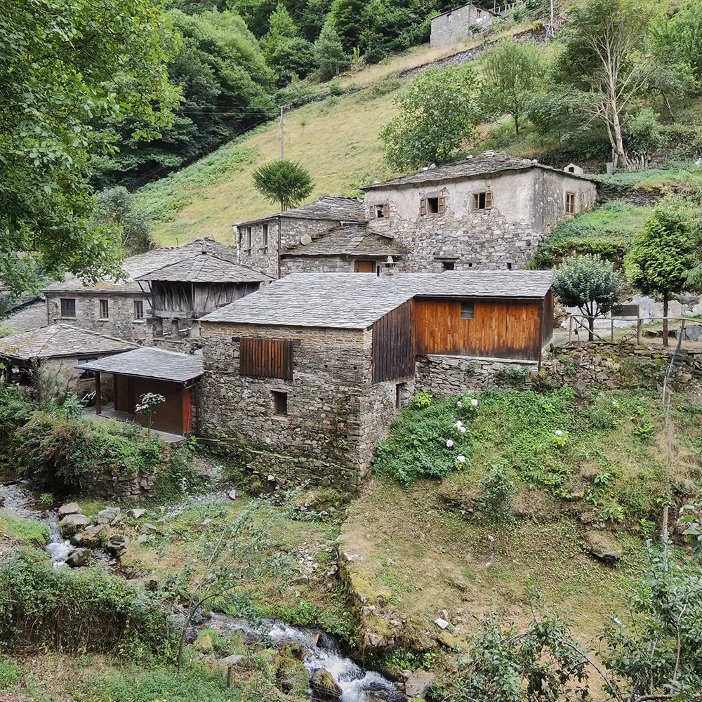 Conjunto etnográfico de Os Teixois Taramundi Asturias